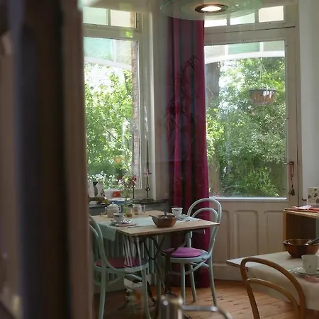 Bed & Breakfast Emma 4*